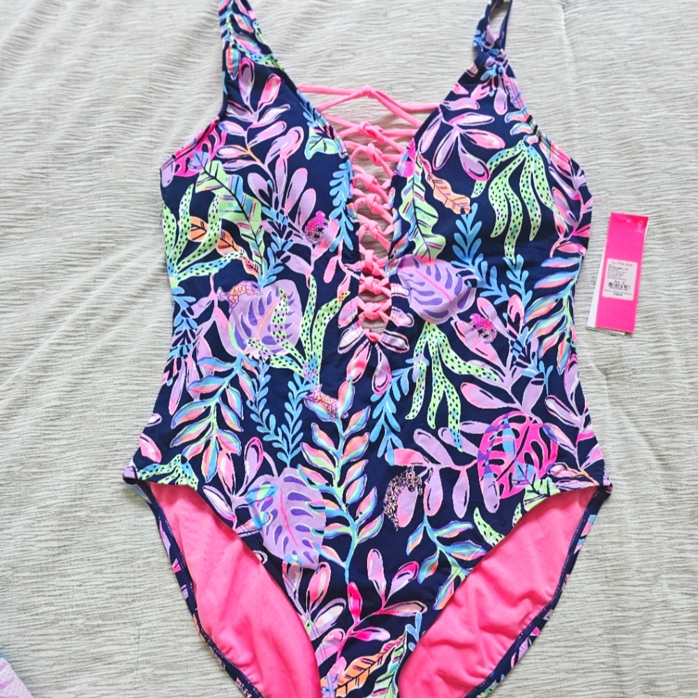 Lilly Pulitzer  Isle Lattice  Swimsuit NWT Sz 16